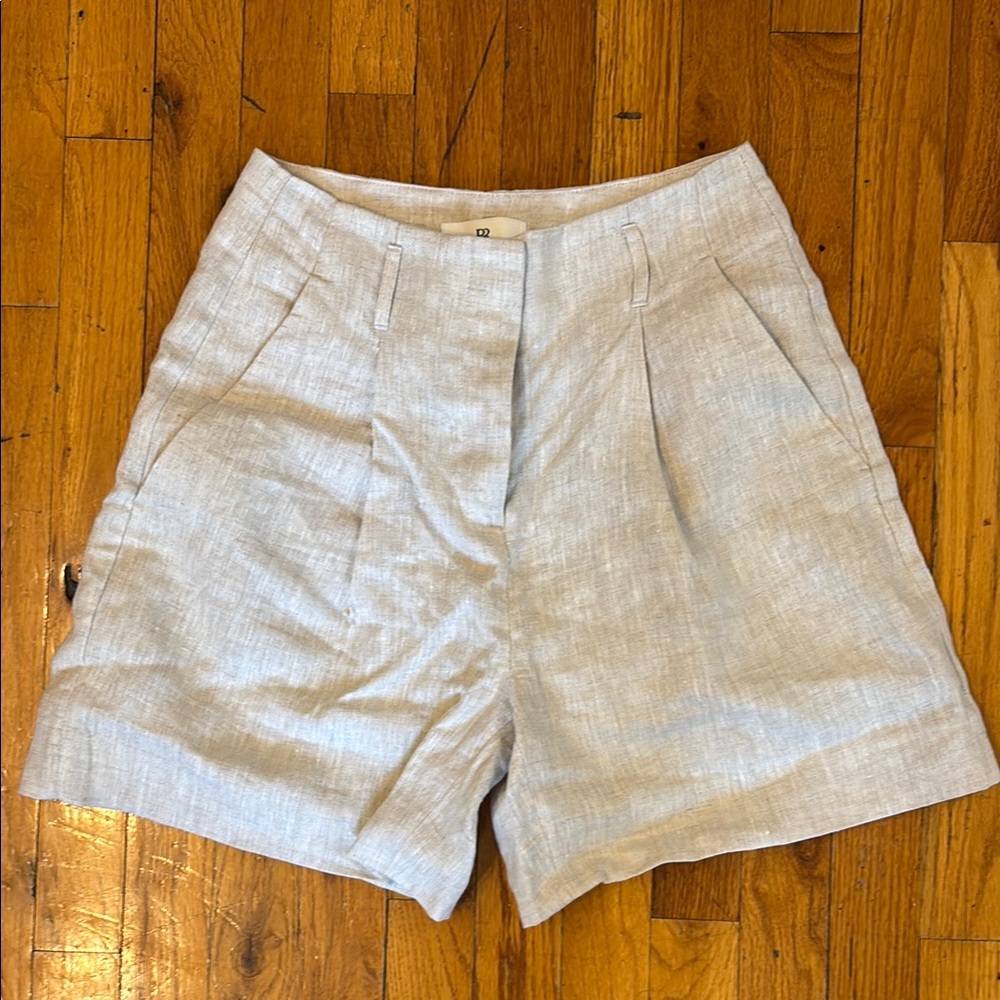 Banana Republic 100% linen shorts